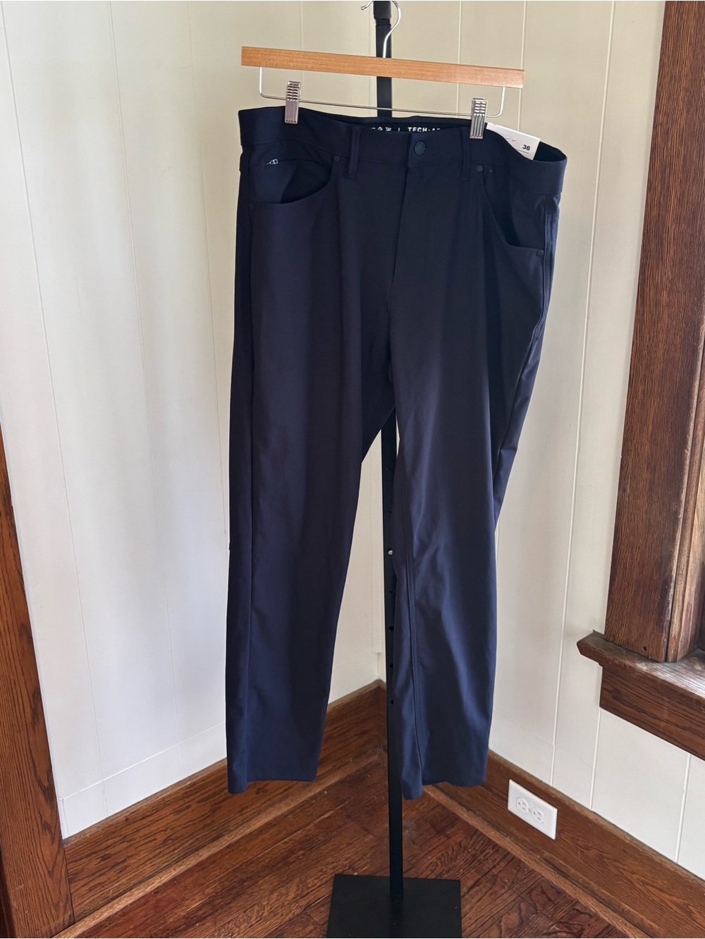 Projek Raw Pants Mens 35x30 Navy Blue Stretch Tech Apparel Performance NWT *NOTE